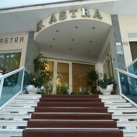 Hotel Astra Milano Marittima Dış mekan fotoğraf