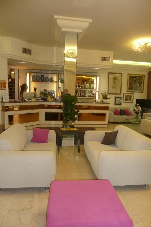 Hotel Astra Milano Marittima Dış mekan fotoğraf