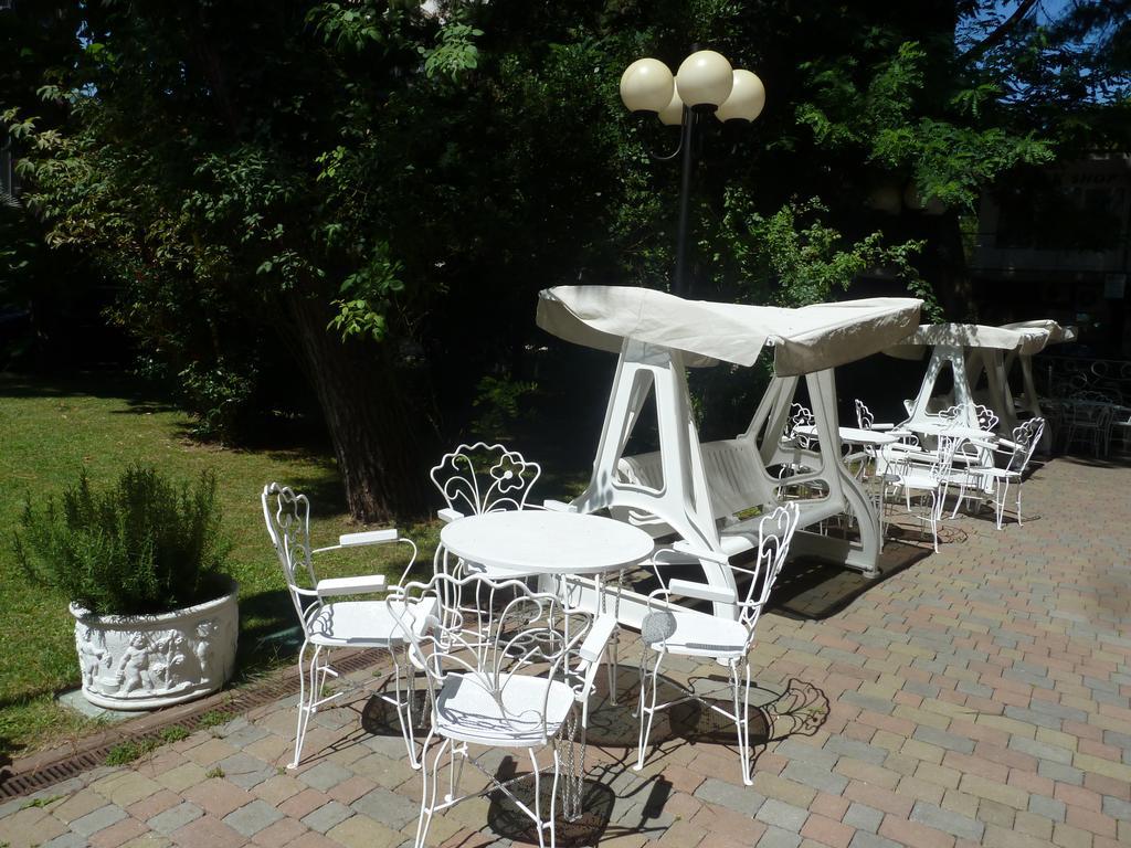 Hotel Astra Milano Marittima Dış mekan fotoğraf