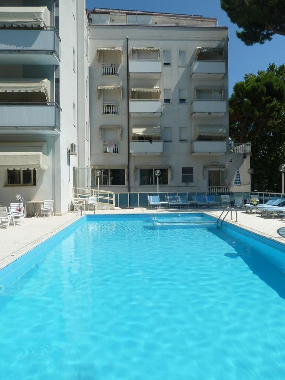 Hotel Astra Milano Marittima Dış mekan fotoğraf